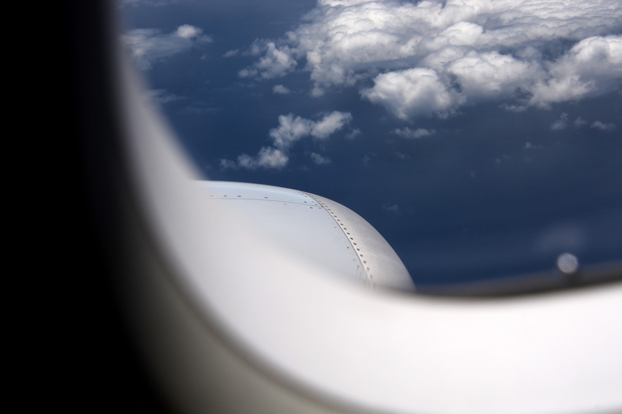 飛行機の窓